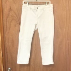 White Capris Jeans